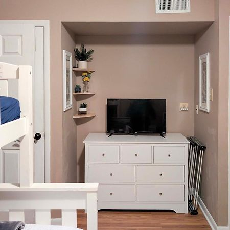 Coastal Condo With Pool, 1 Block To Wildwood Beach! Kültér fotó