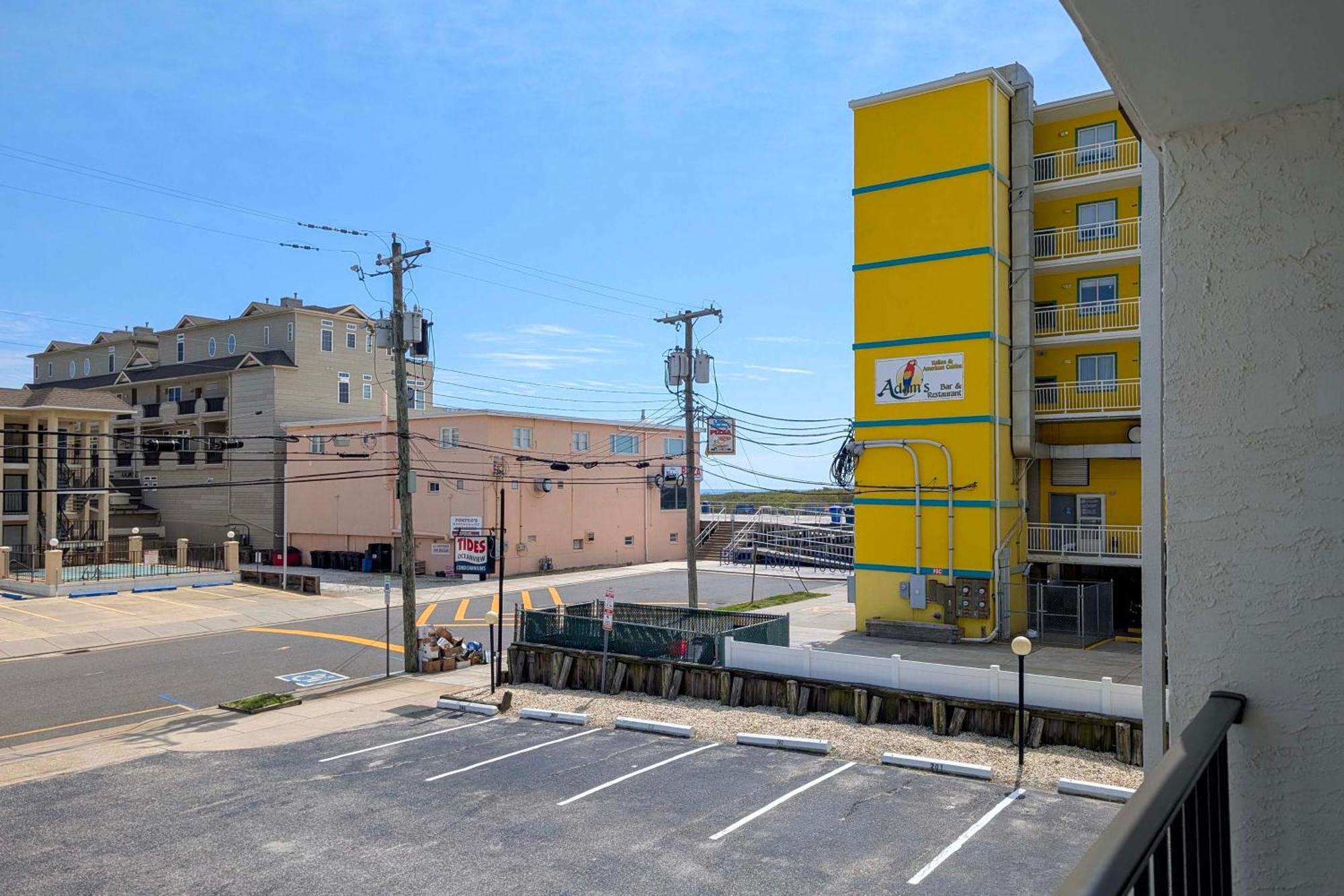 Coastal Condo With Pool, 1 Block To Wildwood Beach! Kültér fotó