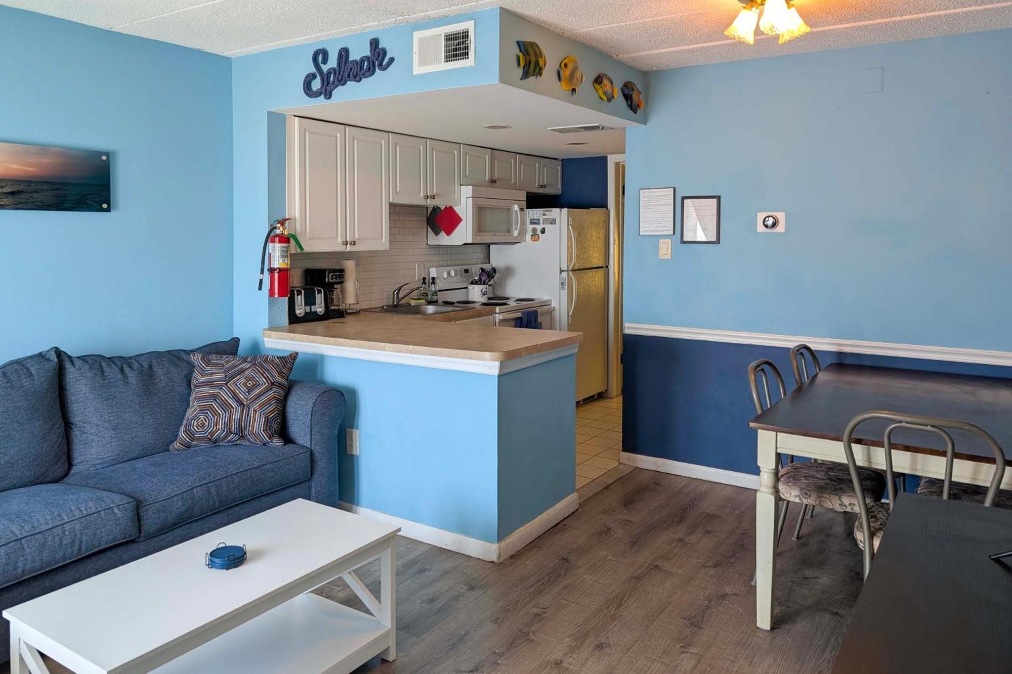 Coastal Condo With Pool, 1 Block To Wildwood Beach! Kültér fotó